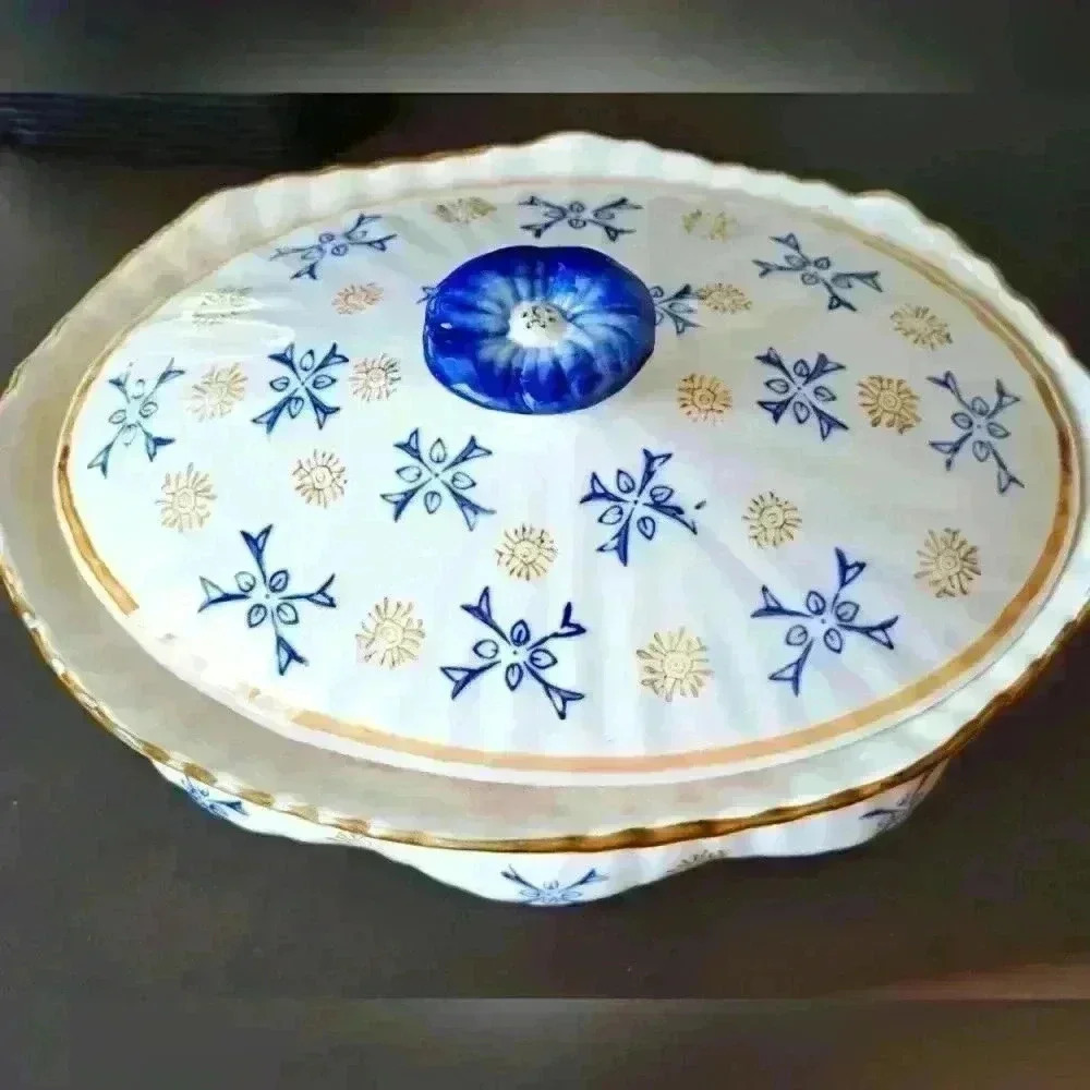 Temp-tations cover casserole 2qts Old World Providence